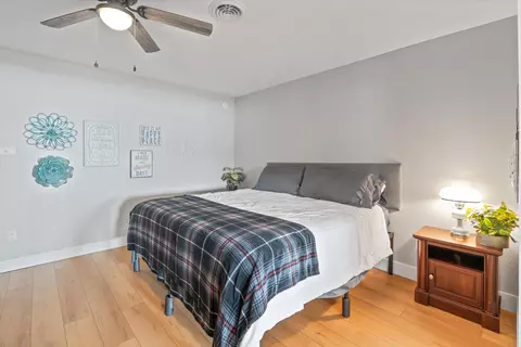 Bedroom - 223 Masters Ln, Bean Station, TN 37708 photo 7 of 9