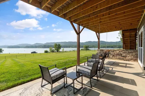 Exterior - 223 Masters Ln, Bean Station, TN 37708 photo 6 of 9