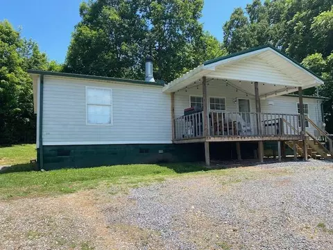 2426 Buffalo Trail Trl, Morristown, TN 37814