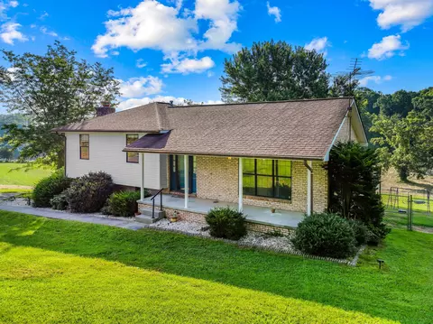818 Cave Springs Road Rd, Tazewell, TN 37879