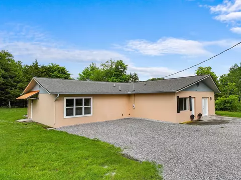 Exterior - 692 Talbott Kansas Rd, Talbott, TN 37877 photo 2 of 6