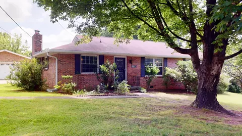 5512 Paula Rd, Knoxville, TN 37912