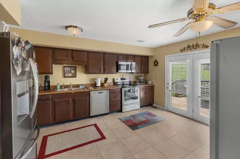 591 Phyllis Circle Cir, Talbott, TN 37877 photo 11