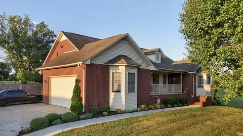 4666 Parrish Cir, Morristown, TN 37814