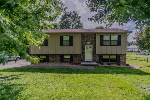 1211 Debrex Dr, Jefferson City, TN 37760