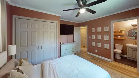 Bedroom - 1169 E Old Andrew Johnson Hwy, Talbott, TN 37877 photo 2 of 2