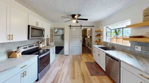 Kitchen - 1169 E Old Andrew Johnson Hwy, Talbott, TN 37877 photo 1 of 2