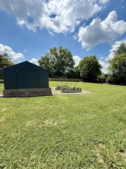 Exterior - 1169 E Old Andrew Johnson Hwy, Talbott, TN 37877 photo 3 of 6