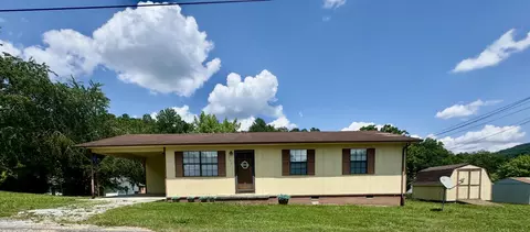 200 Poplar St, Sneedville, TN 37869