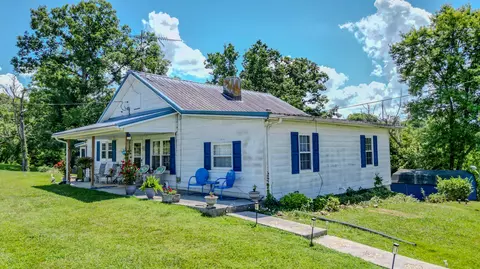 625 Trentham Hollow Rd, Parrottsville, TN 37843