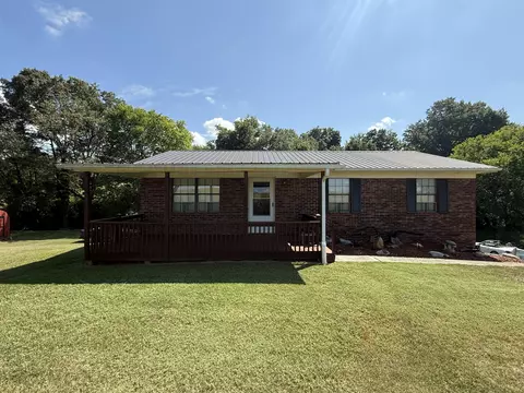 1210 Indian Cave Rd, New Market, TN 37820