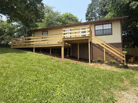 525 Freeman Ave, Newport, TN 37821