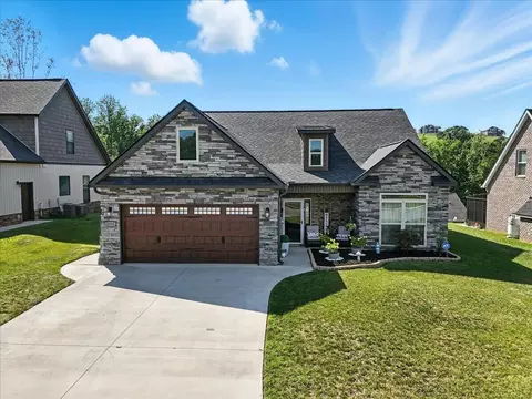 2555 Shoreline Vista Vis, Morristown, TN 37814