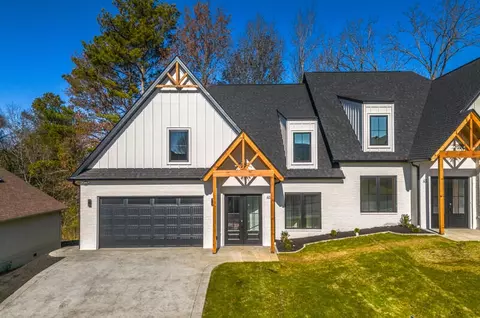 411 Lochmere Dr, Morristown, TN 37814