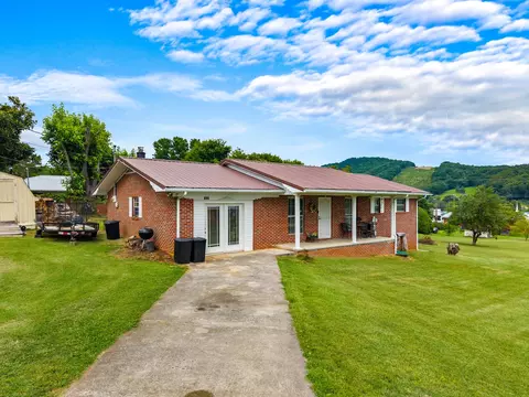 Exterior - 223 Clearview Dr, Bean Station, TN 37708 photo 1 of 2