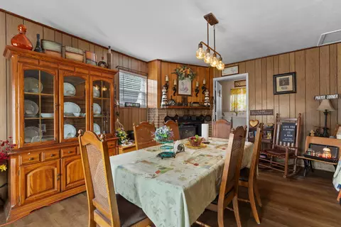 Dining - 223 Clearview Dr, Bean Station, TN 37708 photo 4 of 6