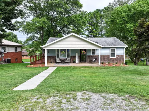 713 Douglas Ave, Morristown, TN 37813