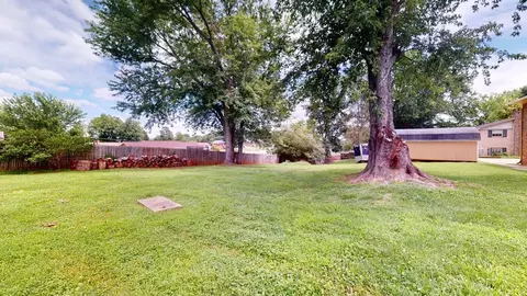 Exterior - 514 Phyllis Cir, Talbott, TN 37877 photo 7 of 8