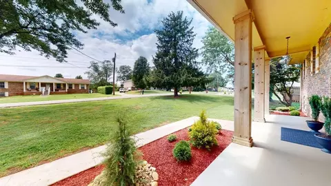 Exterior - 514 Phyllis Cir, Talbott, TN 37877 photo 8 of 8