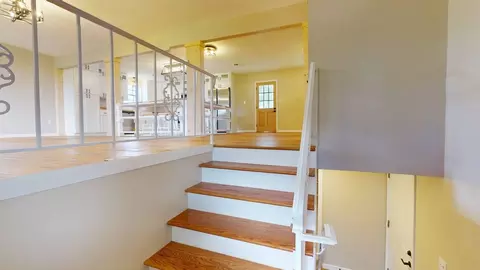 Entry Way - 514 Phyllis Cir, Talbott, TN 37877 photo 3 of 4