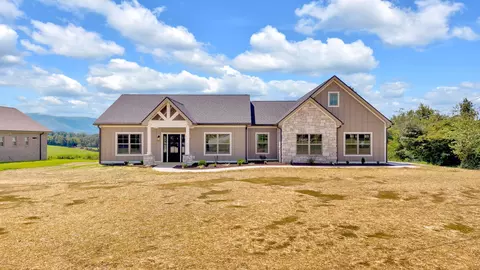 15 Browns Bridge Rd, Greeneville, TN 37745