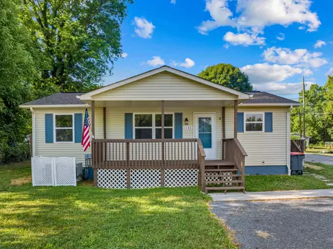 1133 W Old A J Hwy, New Market, TN 37820