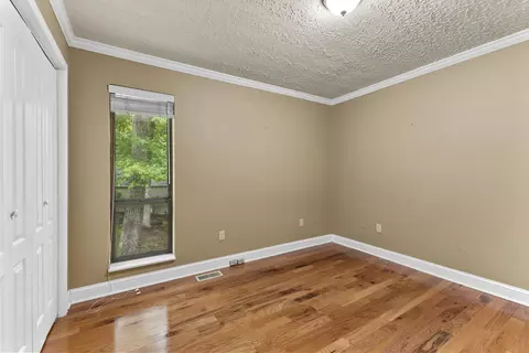 Bedroom - 7713 Melanie Cir, Talbott, TN 37877 photo 3 of 4
