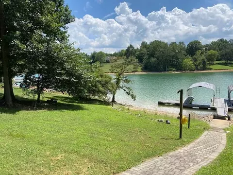 Exterior - 7713 Melanie Cir, Talbott, TN 37877 photo 14 of 15