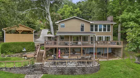 Exterior - 7713 Melanie Cir, Talbott, TN 37877 photo 3 of 15