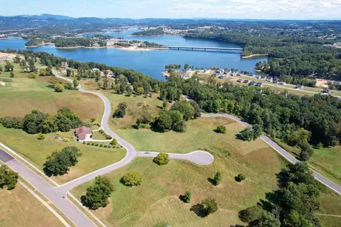2513 Channel Cv, Morristown, TN 37814
