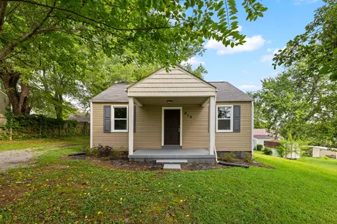 819 Choctaw St, Morristown, TN 37813