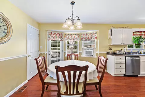 502 Barbara Dr, Talbott, TN 37877 photo 9