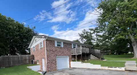 3357 Sheila Cir, White Pine, TN 37890