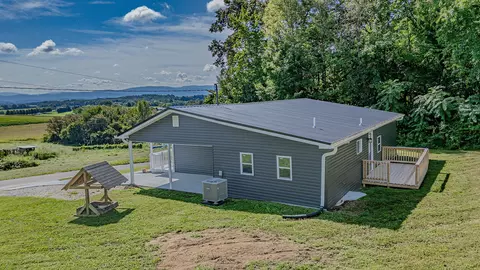 Exterior - 305 Chandler Rd, Limestone, TN 37681 photo 4 of 6
