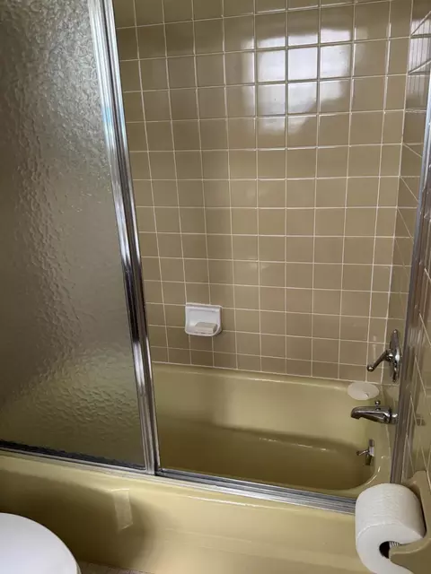 Bath - 1065 Talbott-kansas Rd, Talbott, TN 37877 photo 8 of 8
