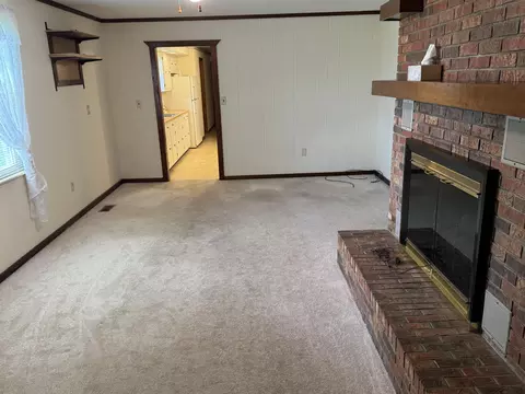 Living - 1065 Talbott-kansas Rd, Talbott, TN 37877 photo 6 of 6