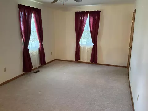 Bedroom - 1065 Talbott-kansas Rd, Talbott, TN 37877 photo 3 of 9