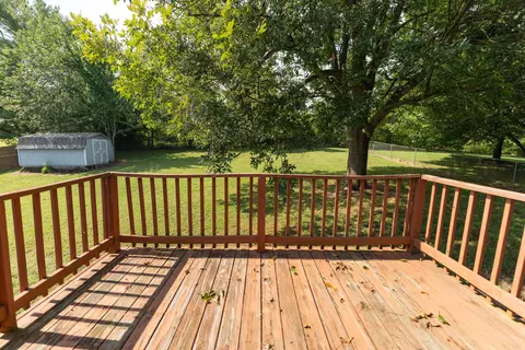Exterior - 6925 Westgate Cir, Talbott, TN 37877 photo 2 of 7