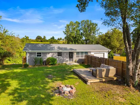 430 Mcvey Road Rd, Tazewell, TN 37879