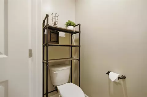 Bath - 1067 Evan Ct, Talbott, TN 37877 photo 4 of 5
