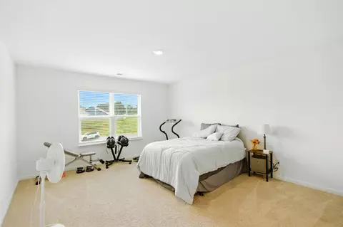 Bedroom - 1067 Evan Ct, Talbott, TN 37877 photo 4 of 6