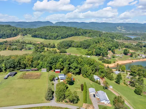 View/Area - 1607 Tater Hill Rd, Bean Station, TN 37708 photo 1 of 9