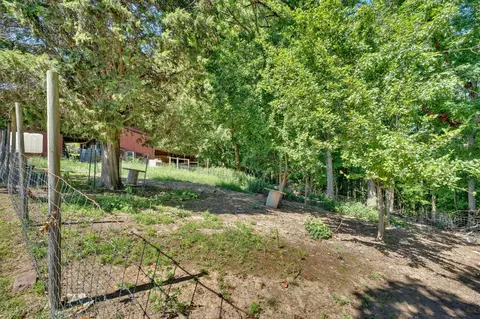 Exterior - 1607 Tater Hill Rd, Bean Station, TN 37708 photo 11 of 14