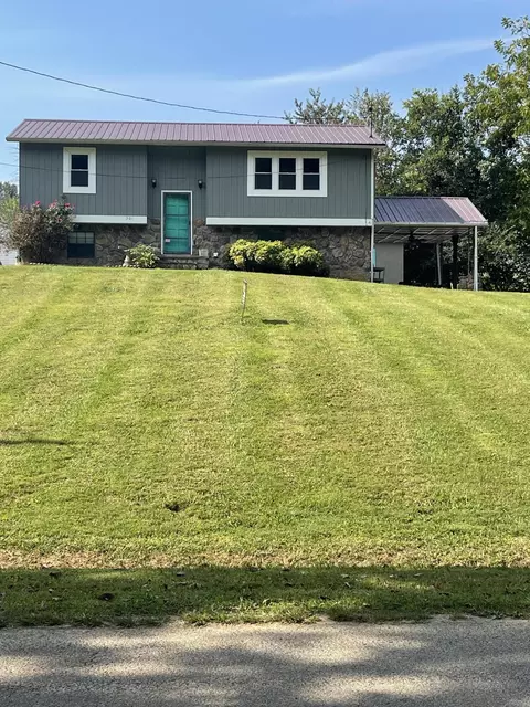 301 Friendship Rd, Newport, TN 37821