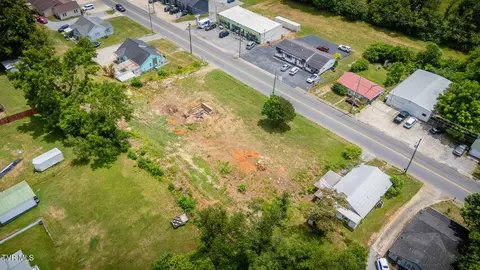 423 E Bernard Ave, Greeneville, TN 37745 photo 15