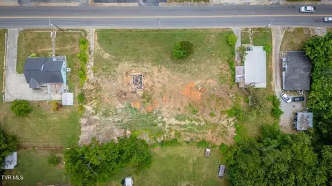 423 E Bernard Ave, Greeneville, TN 37745 photo 7