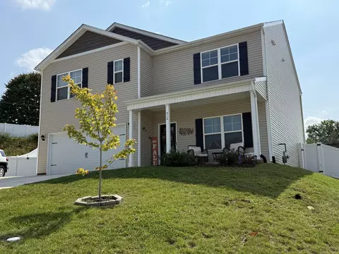 512 Cliff St, Morristown, TN 37814