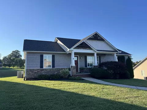 1961 Brights View Ln, Morristown, TN 37814