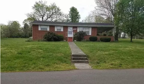 819 Navajo Dr, Jefferson City, TN 37760