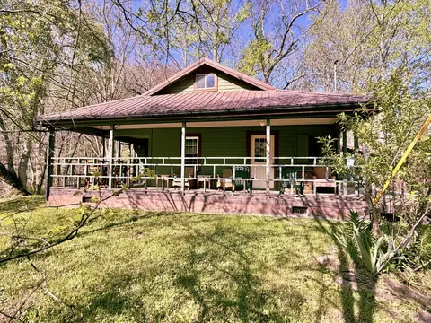 1660 Blue Mill Rd, Del Rio, TN 37727